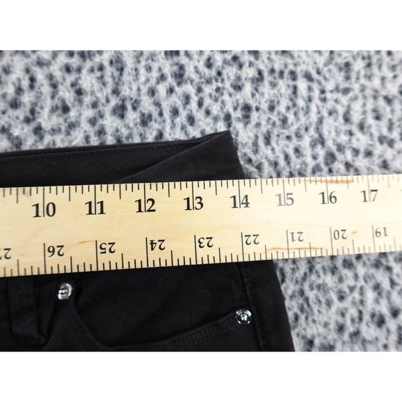 Good American Women's Good Legs Crop Jeans in Black Size  6/28 - Picture 7 of 13